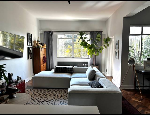 2 BEDROOM APARTMENT FOR SALE IN HOUGHTON ESTATE